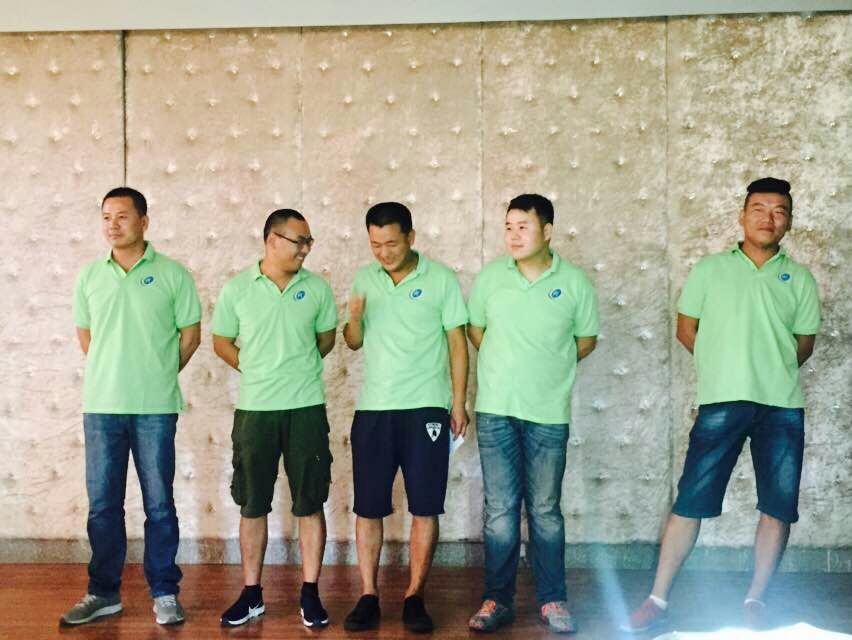 8組